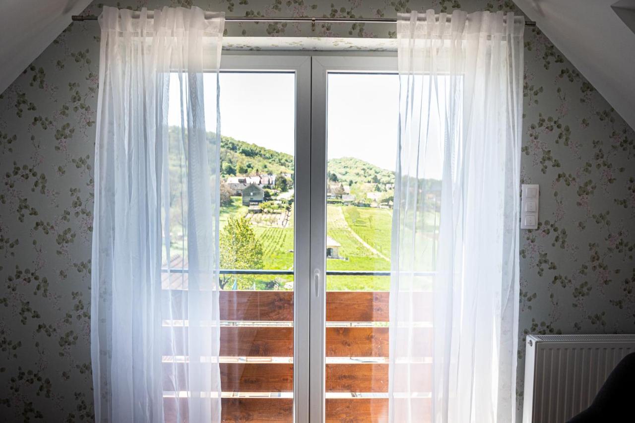 Apartament Szigligeti Mandula Kert Vendeghaz Zewnętrze zdjęcie