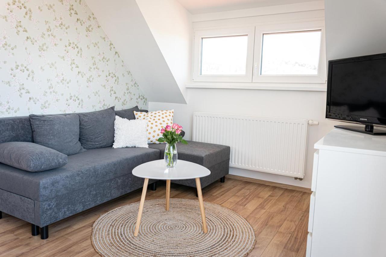 Apartament Szigligeti Mandula Kert Vendeghaz Zewnętrze zdjęcie